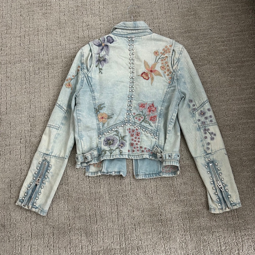BlankNYC Moto Jean Jacket Embroidered with Flowers - Picture 2 of 3